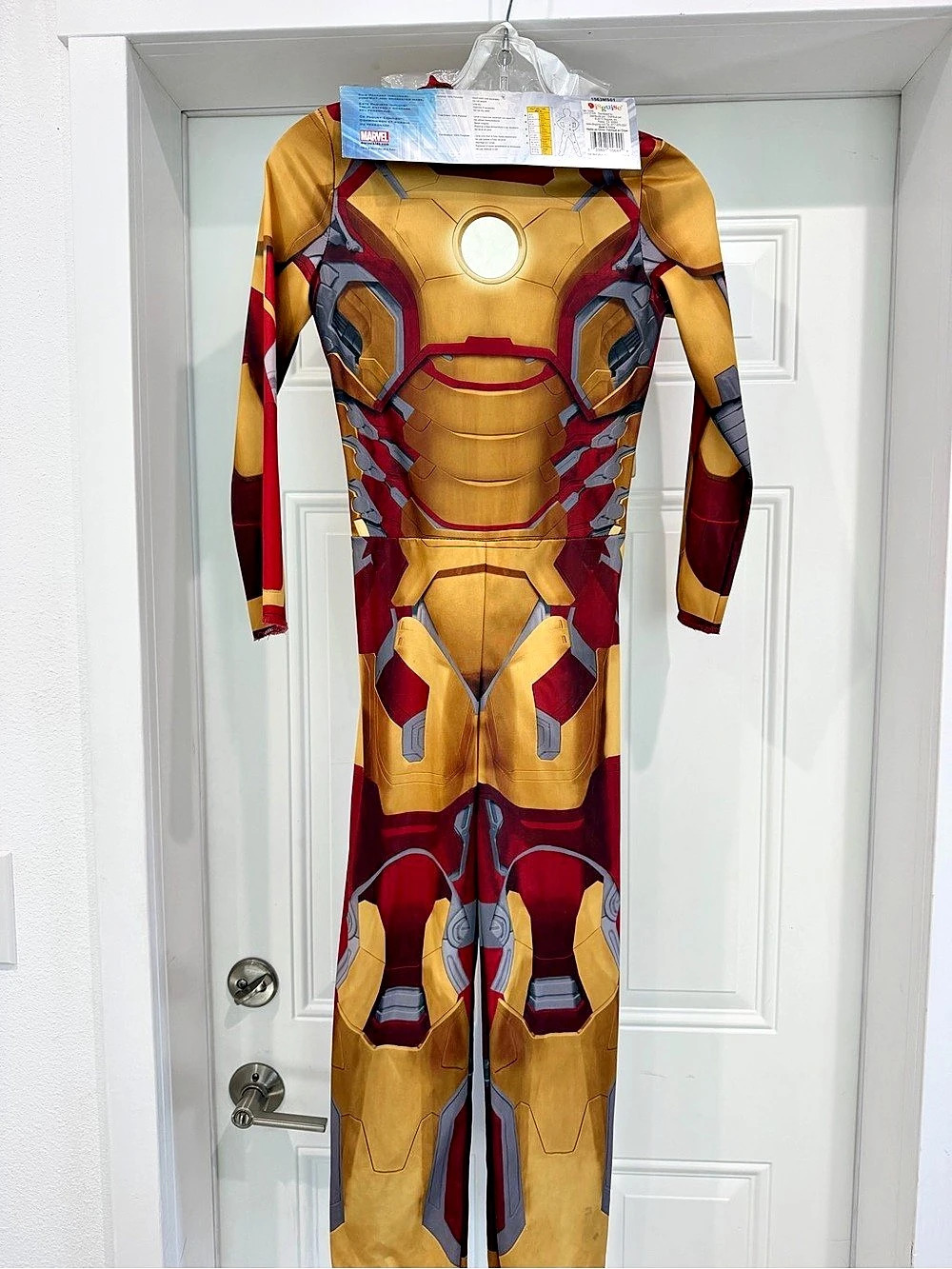 Disney Iron Man Boys Medium NWT Red & Gold Superhero Costume
